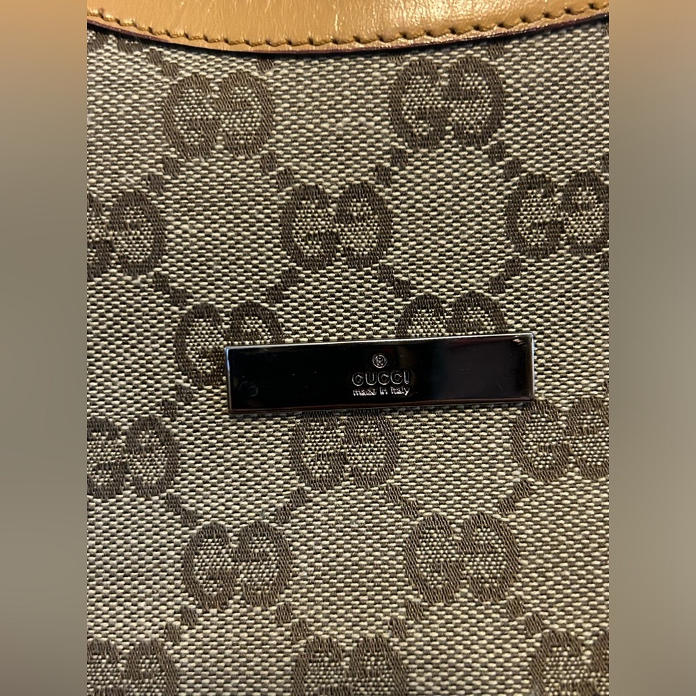 Vintage Gucci purse - Picture 7 of 7